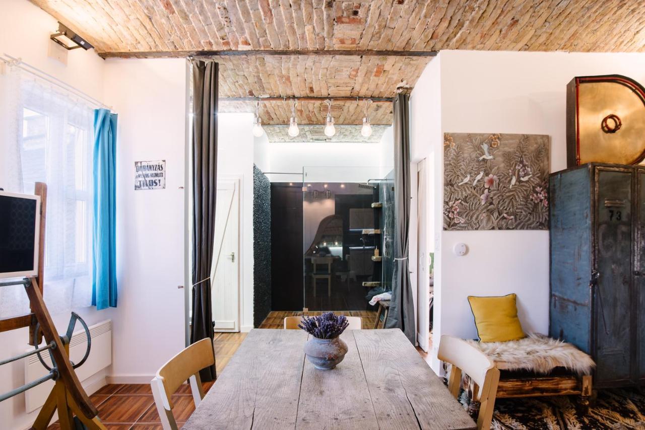 The Nest In Downtown Budapest Eksteriør billede